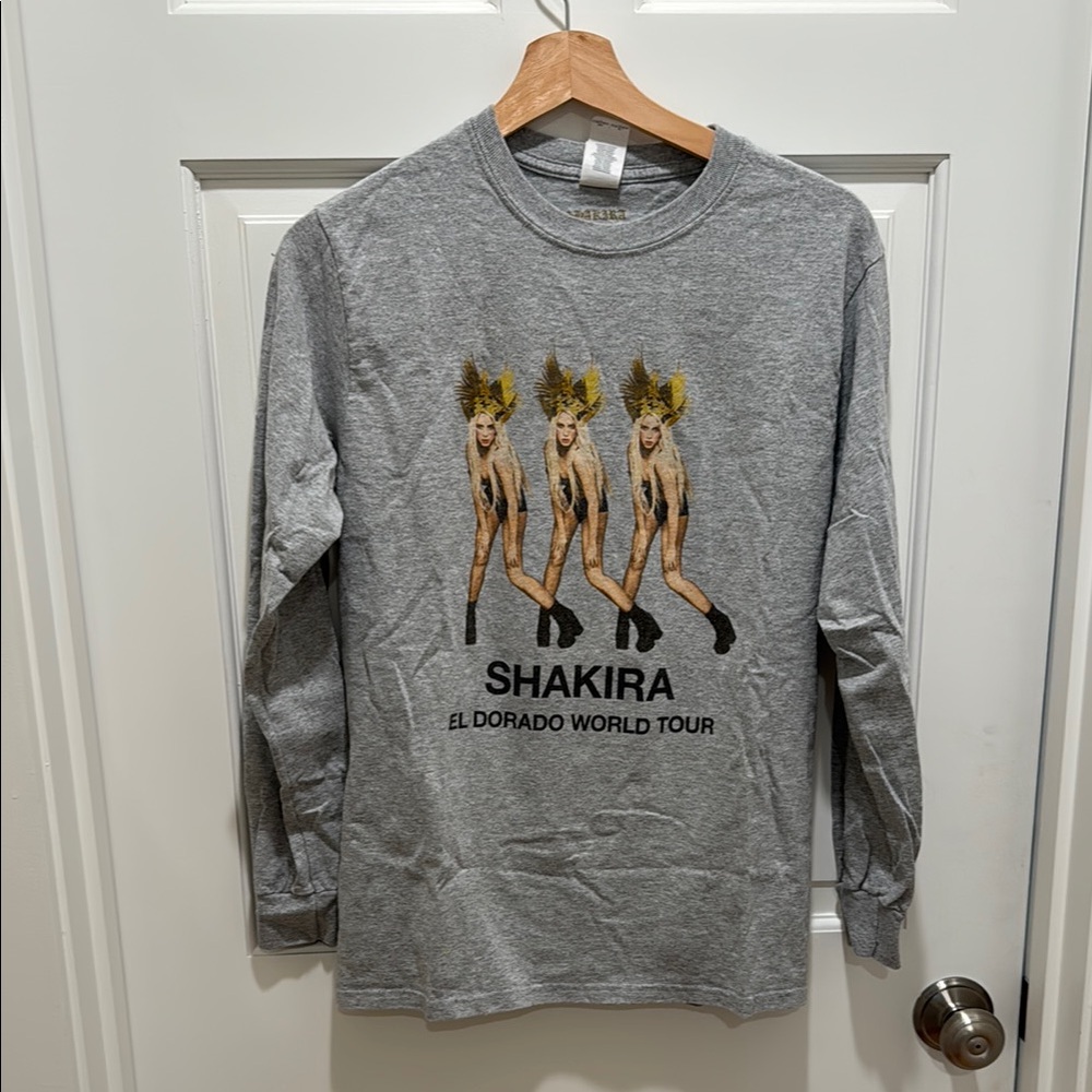 Shakira El Dorado World Tour Gray Long Sleeve Shirt